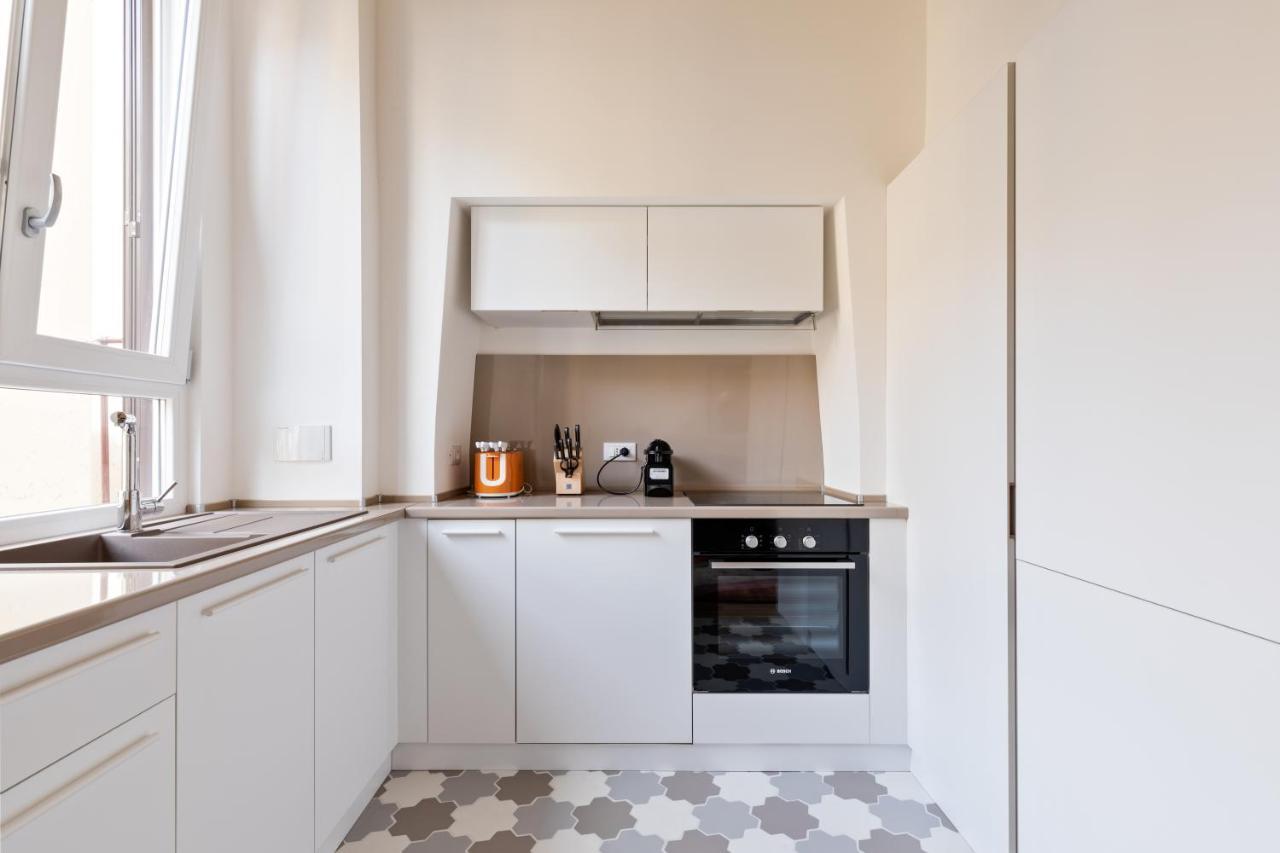 Buzzstays - Stylish Apartments Vatican Rome Downtown Zewnętrze zdjęcie