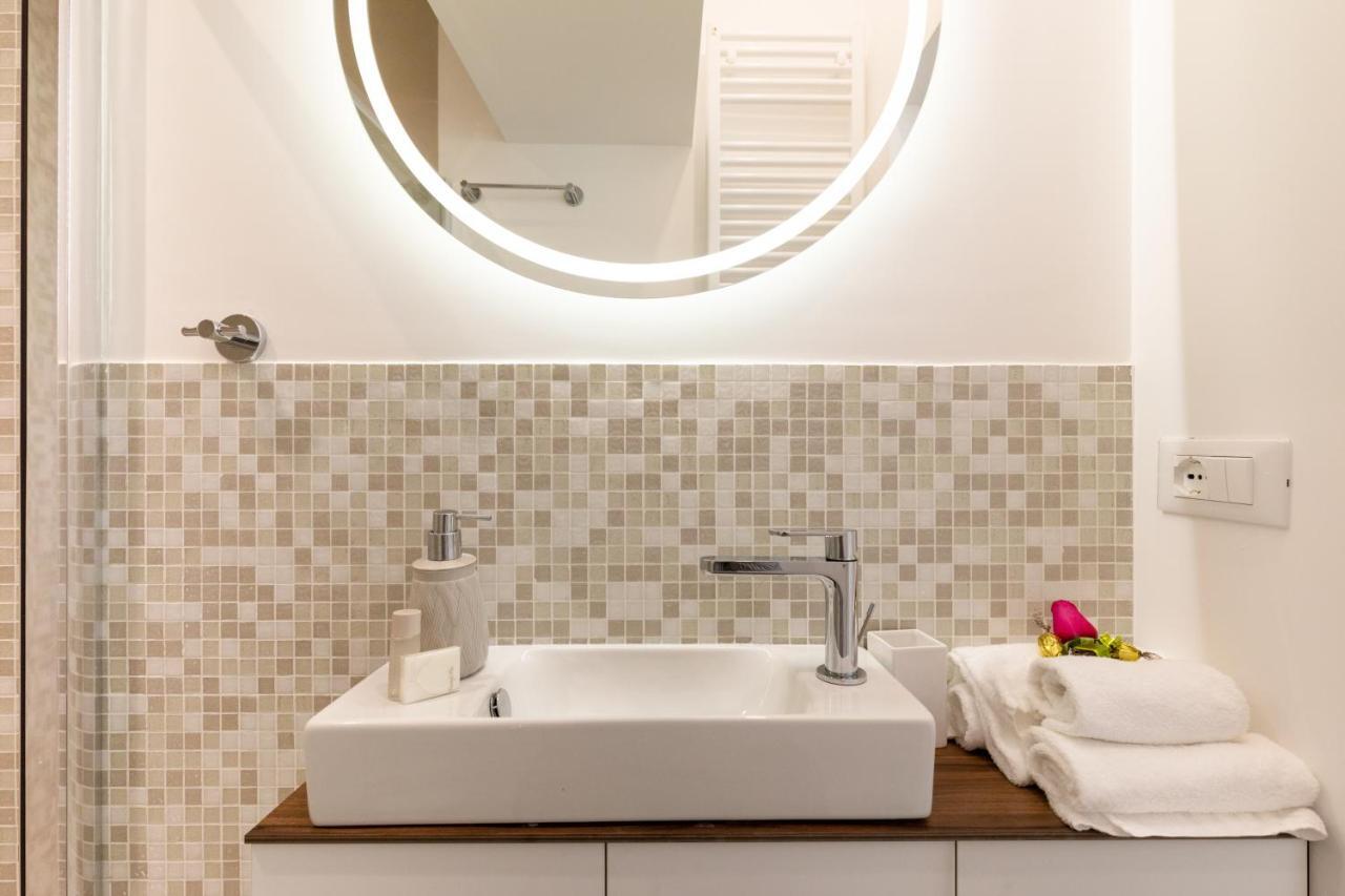 Buzzstays - Stylish Apartments Vatican Rome Downtown Zewnętrze zdjęcie
