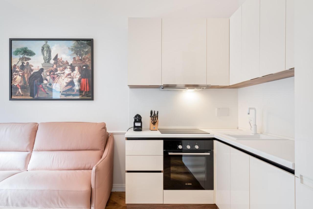 Buzzstays - Stylish Apartments Vatican Rome Downtown Zewnętrze zdjęcie