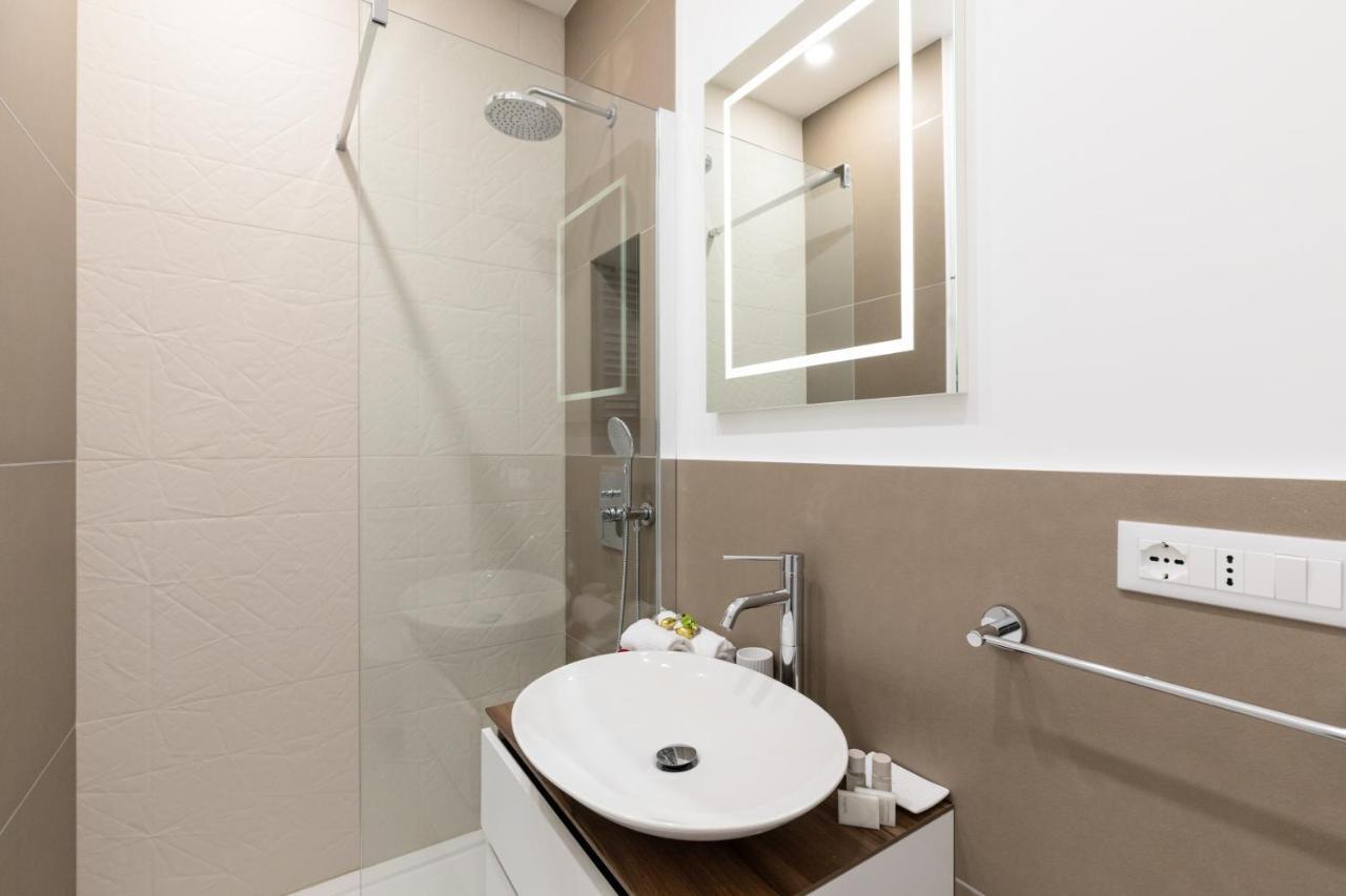 Buzzstays - Stylish Apartments Vatican Rome Downtown Zewnętrze zdjęcie